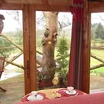 Domaine De La Carrauterie By Terre Insolite 게스트하우스 3*