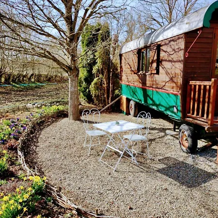 Gæstehus Domaine De La Carrauterie By Terre Insolite 3*