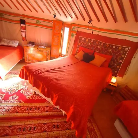 Domaine De La Carrauterie By Terre Insolite Sautin