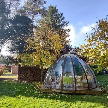 Pensión Domaine De La Carrauterie By Terre Insolite Sautin