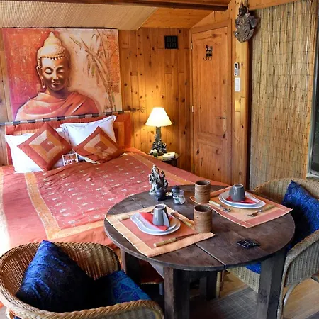 Domaine De La Carrauterie By Terre Insolite 招待所