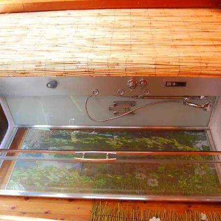 Domaine De La Carrauterie By Terre Insolite Gæstehus 3*