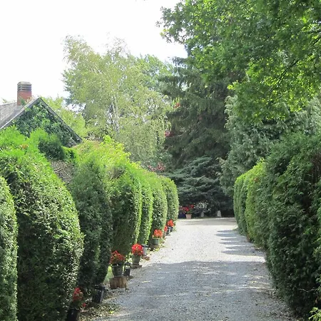 Domaine De La Carrauterie By Terre Insolite 3*