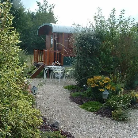 Domaine De La Carrauterie By Terre Insolite Gæstehus 3*