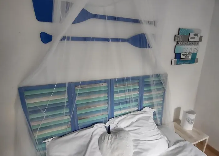 Domaine De La Carrauterie By Terre Insolite Maison d'hôtes Sautin