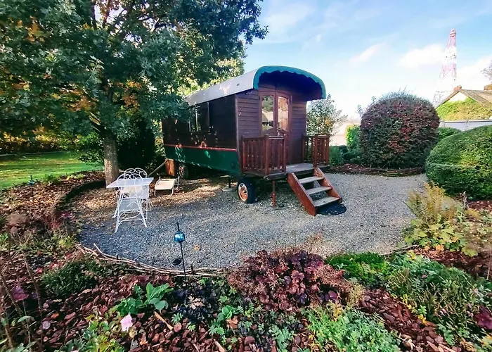 Domaine De La Carrauterie By Terre Insolite Maison d'hôtes 3*