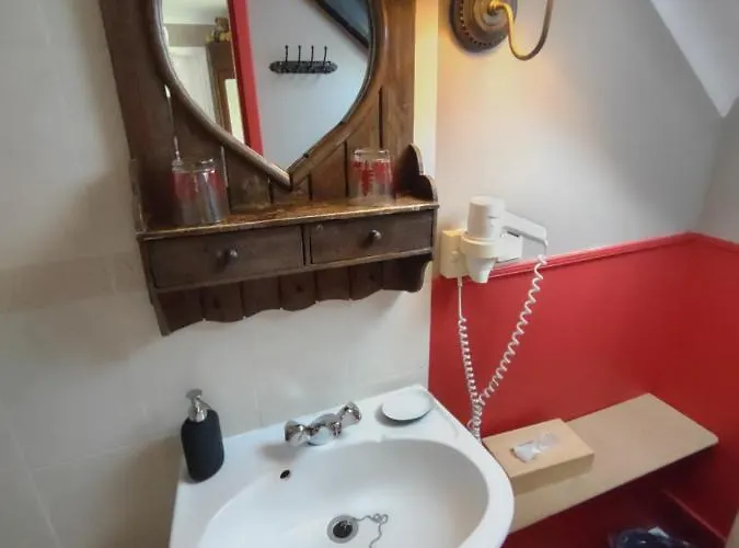 Guest house Domaine De La Carrauterie By Terre Insolite 3*