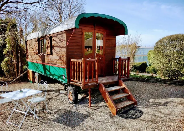 Maison d'hôtes Domaine De La Carrauterie By Terre Insolite 3*