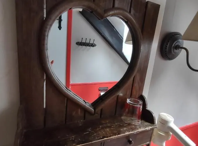 Domaine De La Carrauterie By Terre Insolite Maison d'hôtes 3*