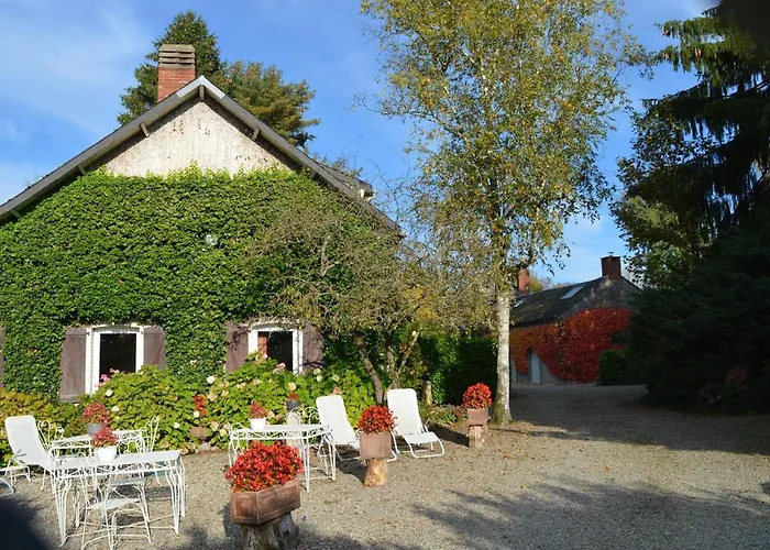 Domaine De La Carrauterie By Terre Insolite Sautin