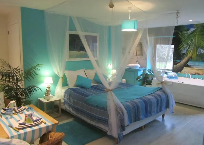 Domaine De La Carrauterie By Terre Insolite 3* Sautin