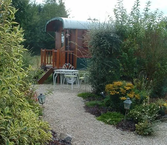 Domaine De La Carrauterie By Terre Insolite Maison d'hôtes 3*